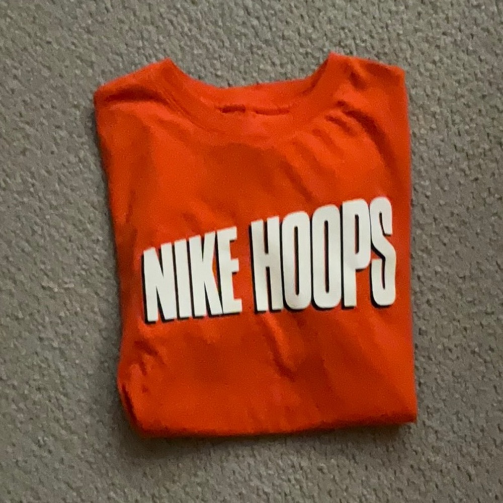 Nike t-shirt